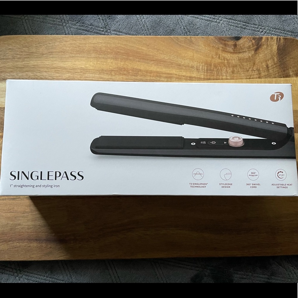 1" Straightening & Styling Iron T3 SINGLEPASS
